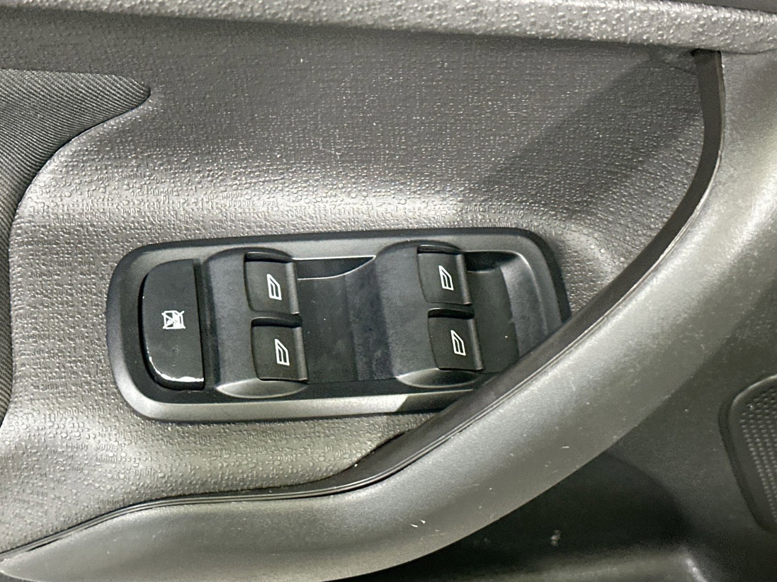 Used 2019 Ford Fiesta SE w/ Equipment Group 201A image 16