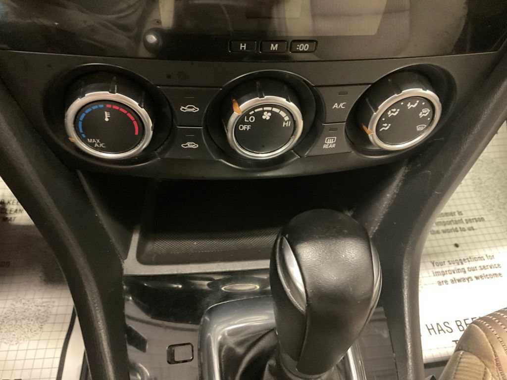 Used 2015 MAZDA MAZDA6 Sport FWD image 23