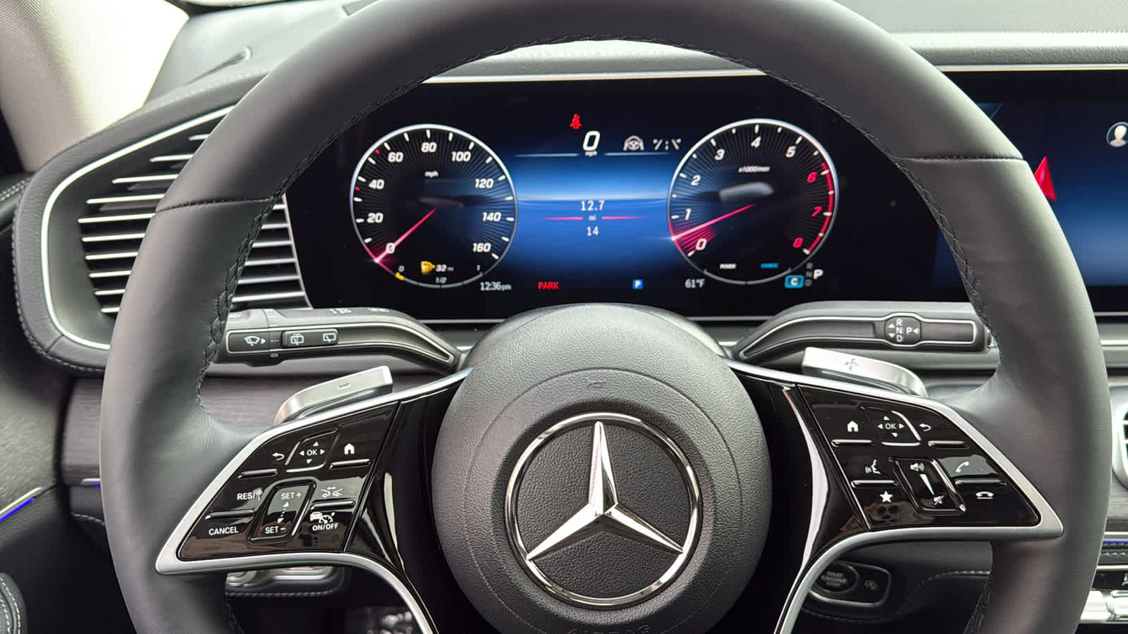 New 2026 Mercedes-Benz GLE 450 4MATIC image 17