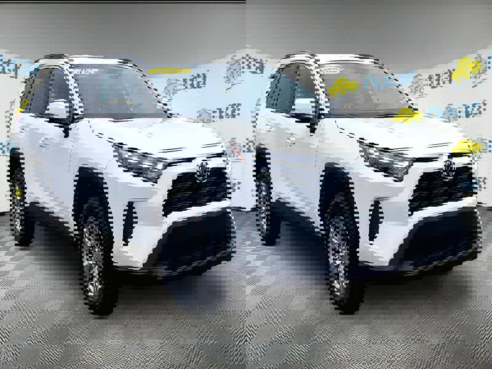 Used 2025 Toyota RAV4 XLE image 1