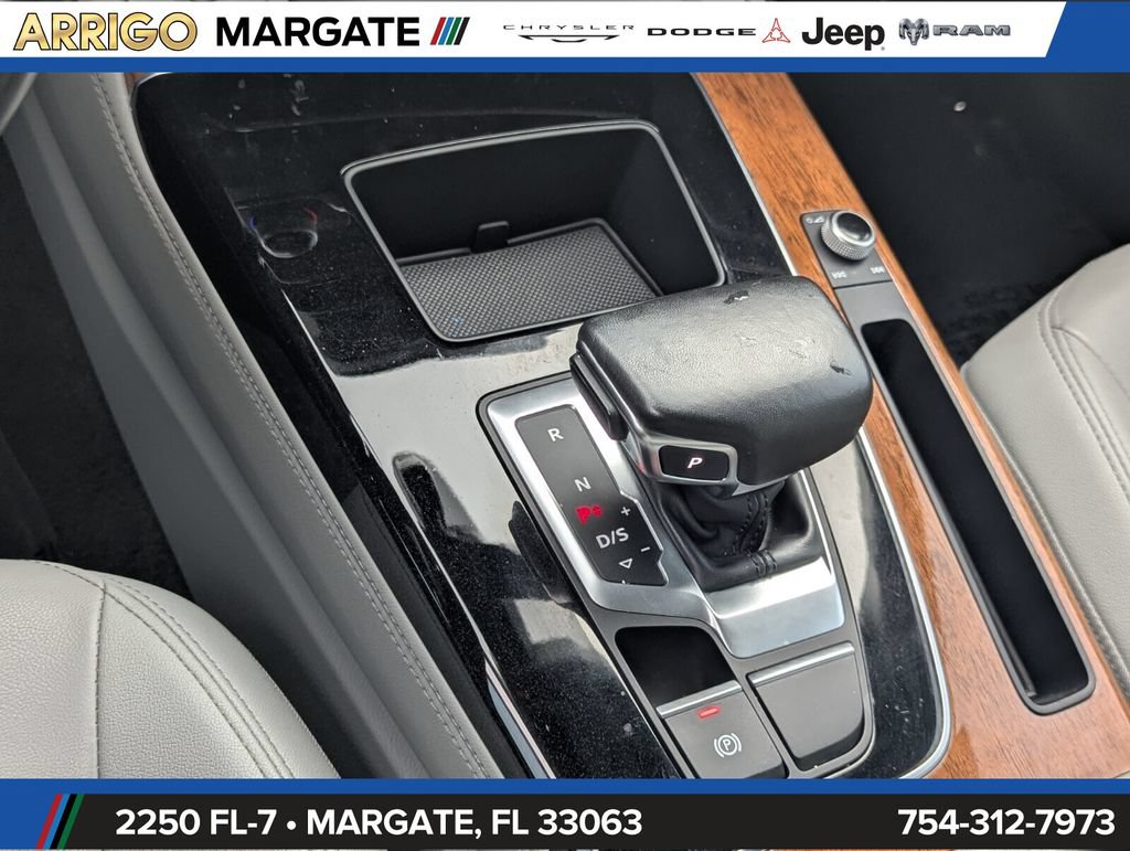 Used 2022 Audi Q5 2.0T Premium Plus AWD/4WD image 25