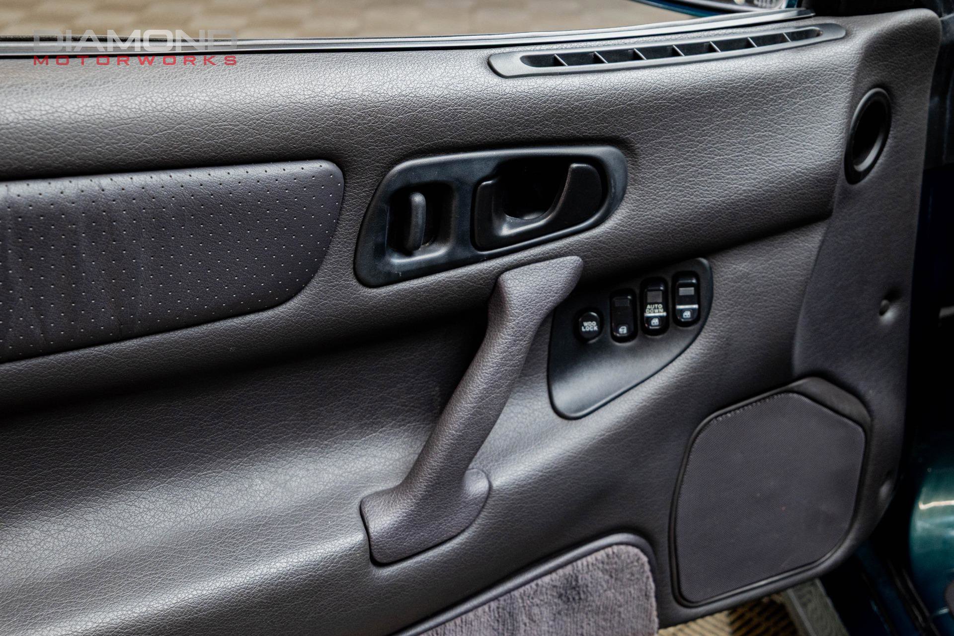 Used 1993 Mitsubishi 3000GT VR-4 image 69