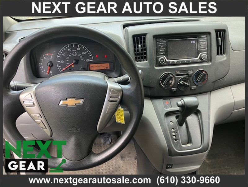 Used 2018 Chevrolet City Express LT image 10