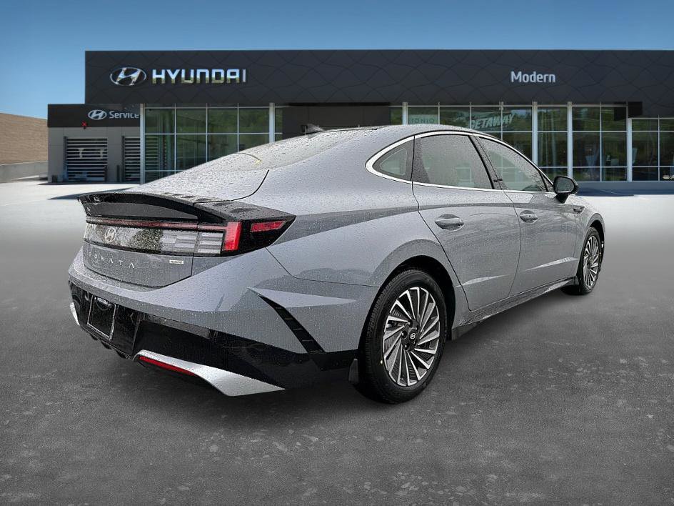 New 2026 Hyundai Sonata SEL image 3