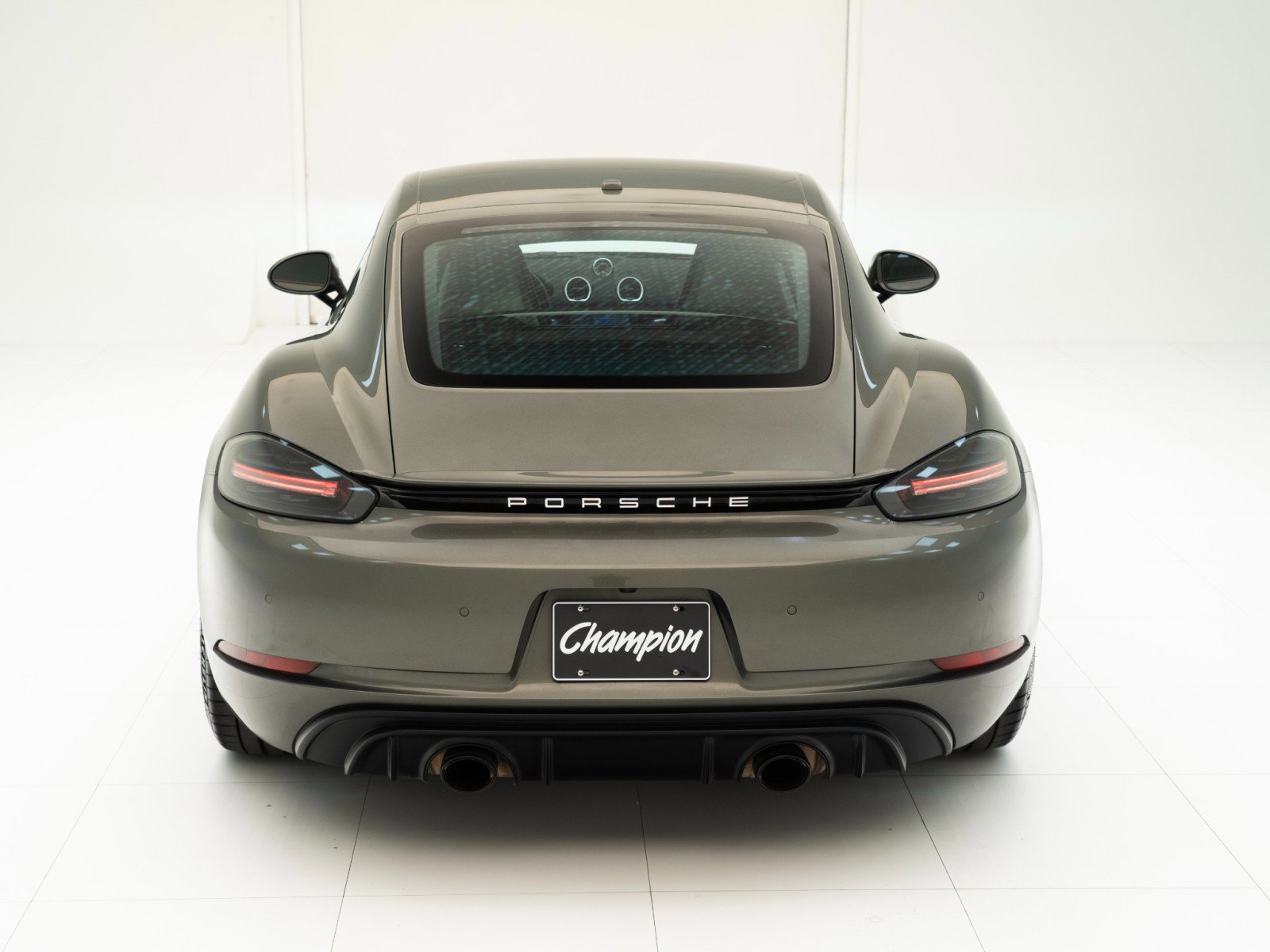 Certified 2025 Porsche 718 Cayman GTS RWD image 10