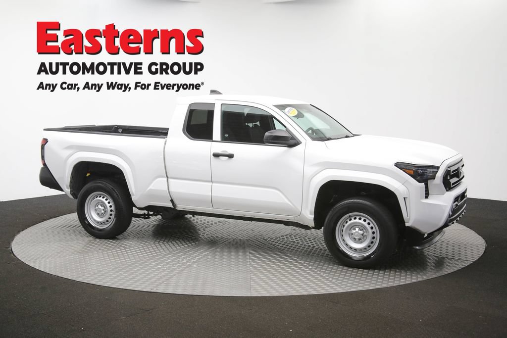 Used 2025 Toyota Tacoma SR RWD image 43