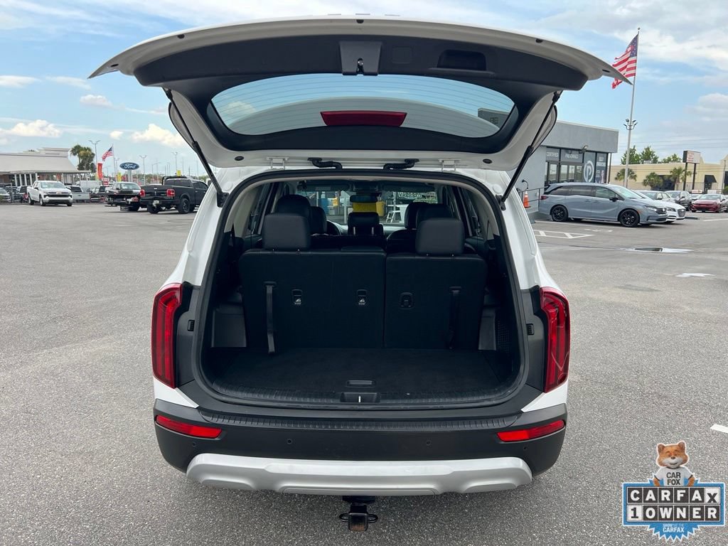 Used 2022 Kia Telluride LX AWD/4WD image 16