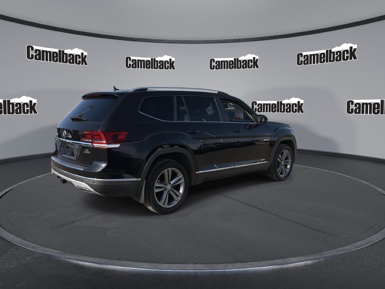 Used 2018 Volkswagen Atlas SEL AWD/4WD image 7
