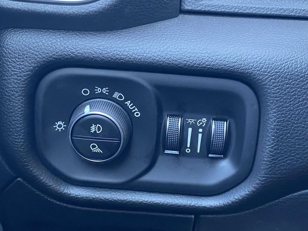 New 2026 RAM 1500 Big Horn AWD/4WD image 31