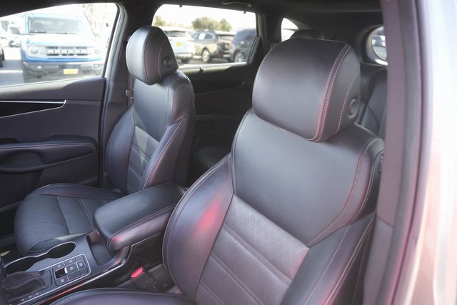 Used 2017 Kia Sorento SX image 10