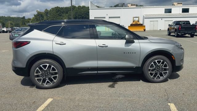 New 2026 Chevrolet Blazer RS AWD/4WD image 9