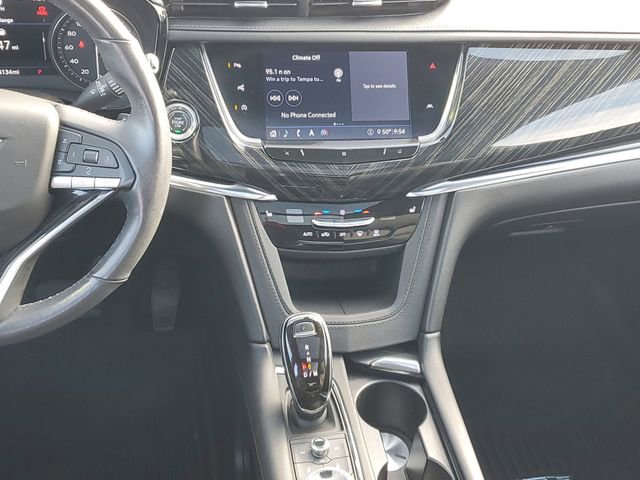 Certified 2020 Cadillac XT6 Premium Luxury image 14