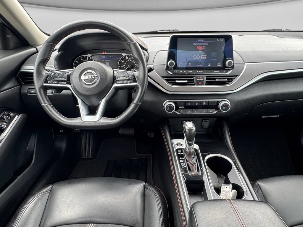 Used 2024 Nissan Altima 2.5 SR FWD image 21