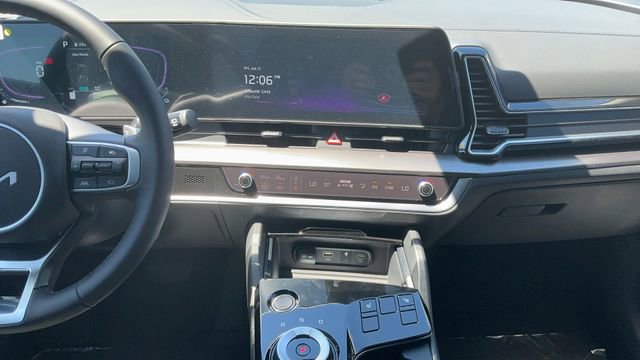 Used 2025 Kia Sportage EX image 26