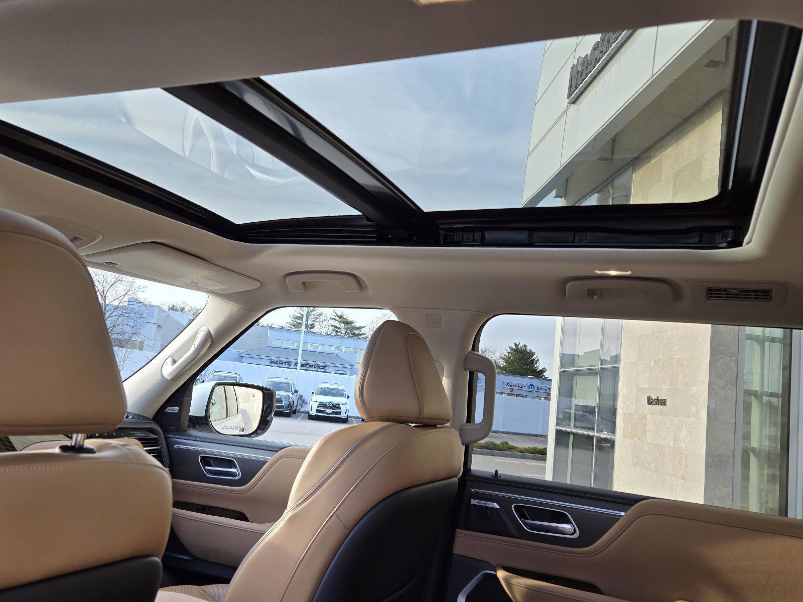 Certified 2026 INFINITI QX80 Luxe w/ Cargo Package image 11