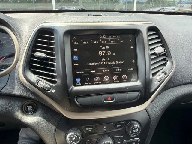 Used 2015 Jeep Cherokee Limited FWD image 5
