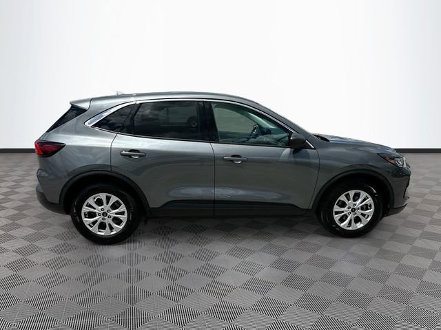 Used 2024 Ford Escape Active image 4