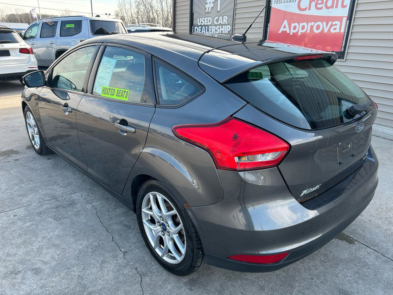 Used 2015 Ford Focus SE w/ Equipment Group 201A image 7