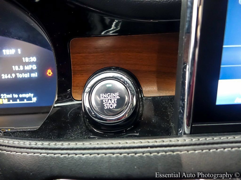 Used 2022 Lincoln Corsair Reserve image 14