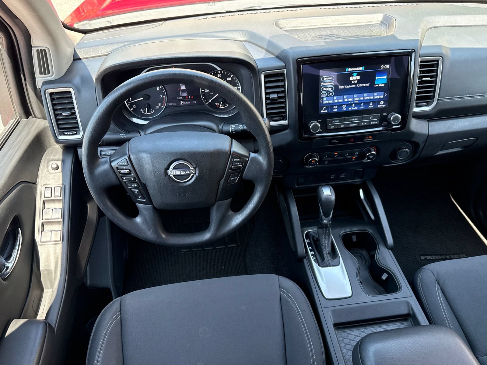 Used 2024 Nissan Frontier SV RWD image 22