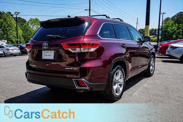 Used 2017 Toyota Highlander Limited Platinum AWD/4WD image 15