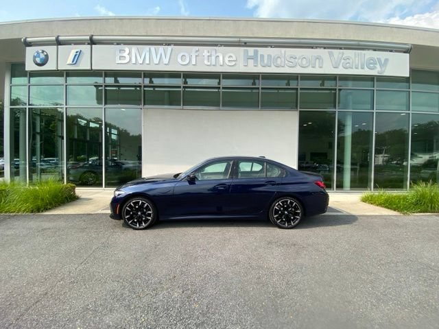 Used 2026 BMW 330i xDrive Sedan w/ M Sport Package AWD/4WD video 1