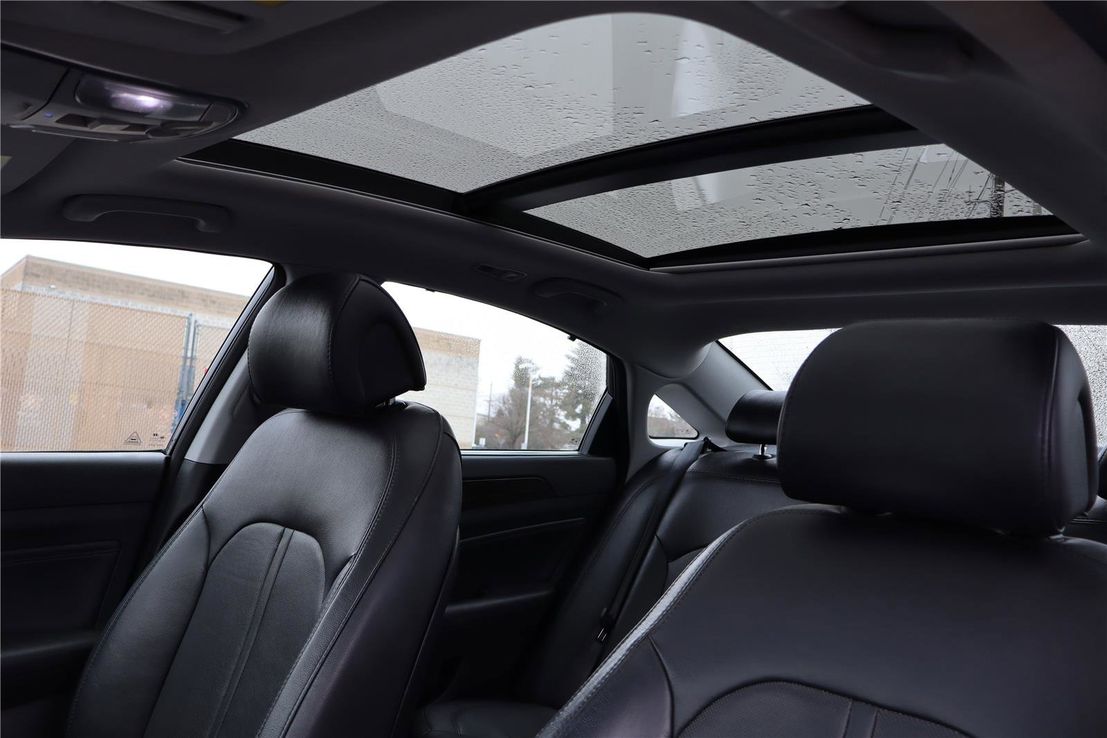 Used 2015 Hyundai Sonata Limited w/ Option Group 06 image 20