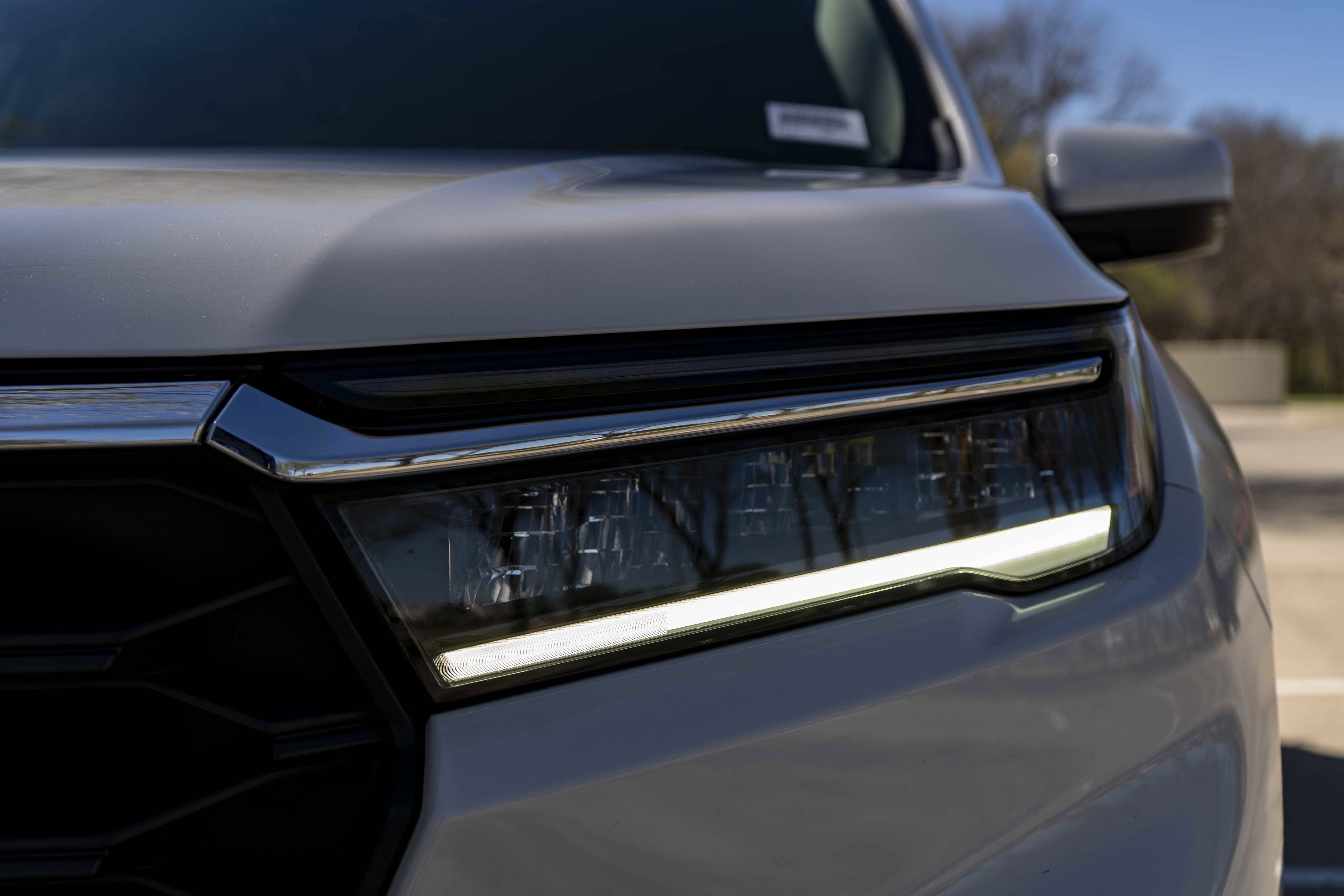 Used 2025 Honda Pilot EX-L image 10