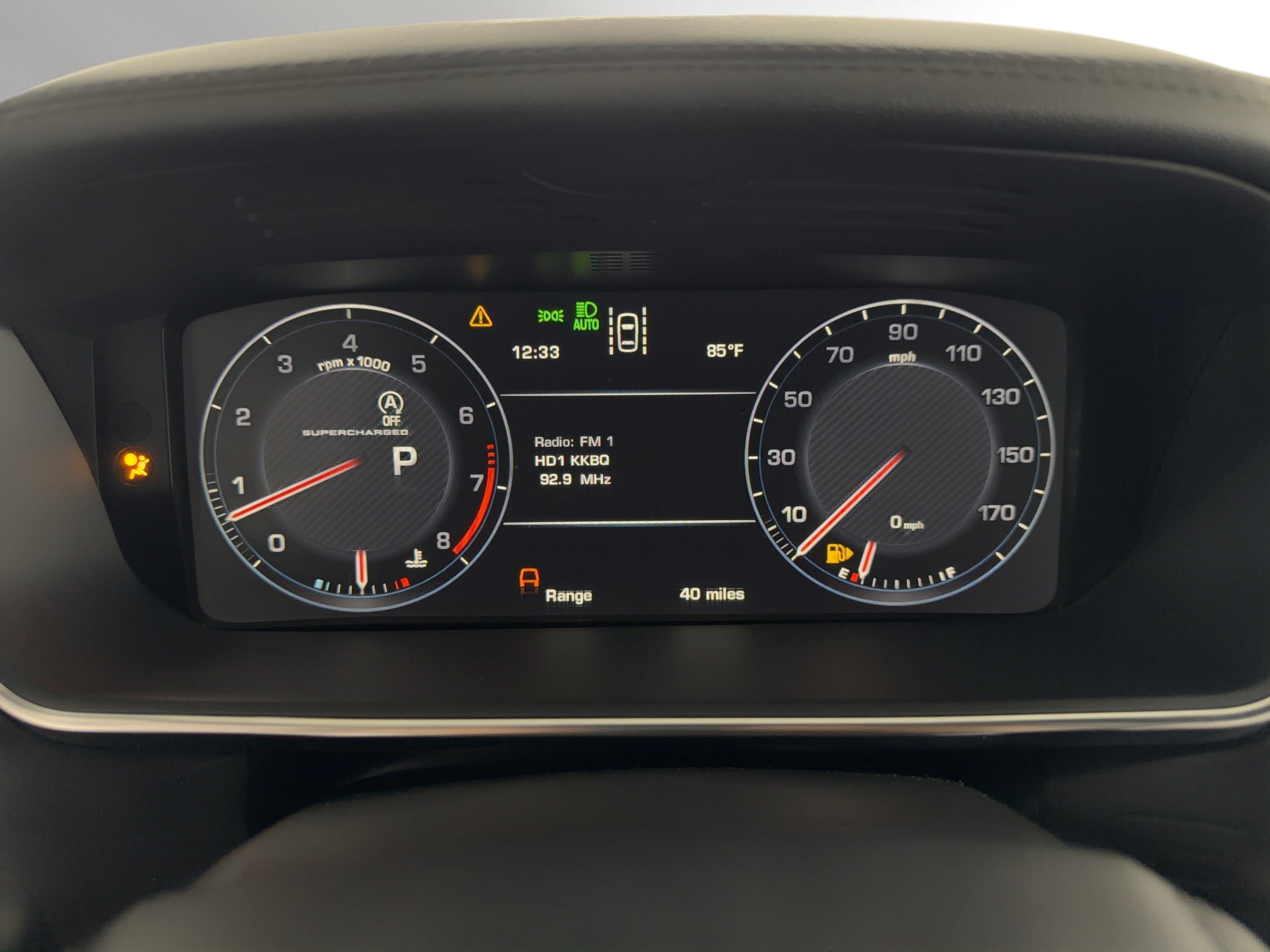 Used 2015 Land Rover Range Rover Supercharged AWD/4WD image 26