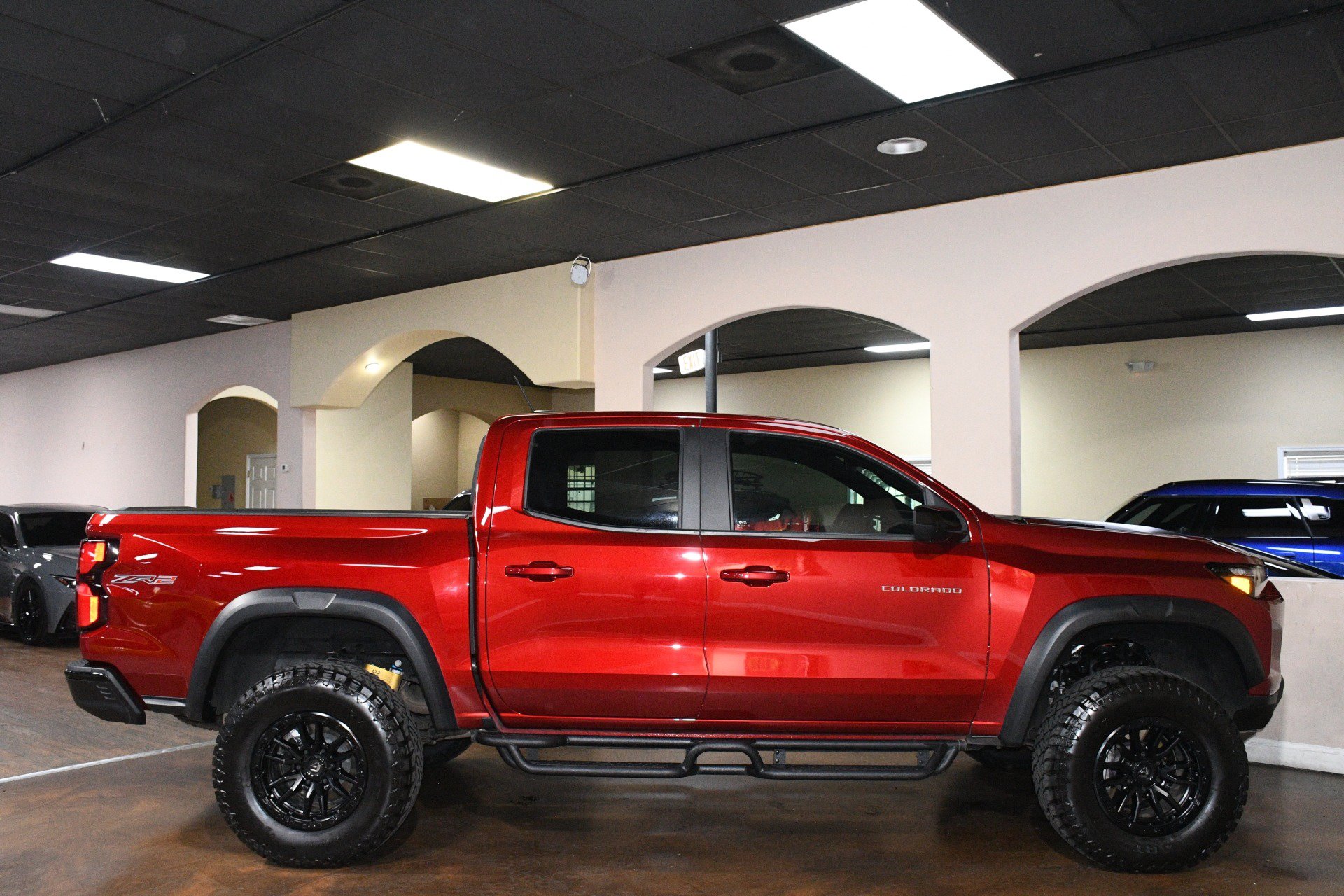 Used 2025 Chevrolet Colorado ZR2 w/ Technology Package AWD/4WD image 52