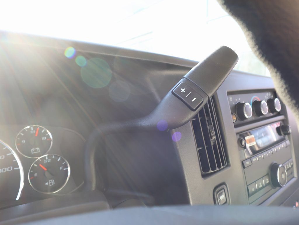 New 2025 Chevrolet Express 2500 w/ Driver Convenience Package RWD image 14