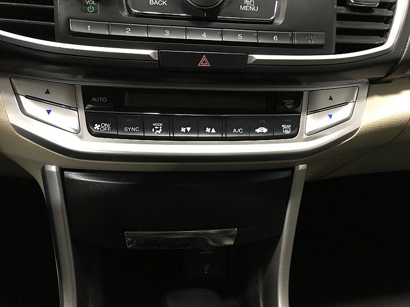 Used 2015 Honda Accord LX image 28