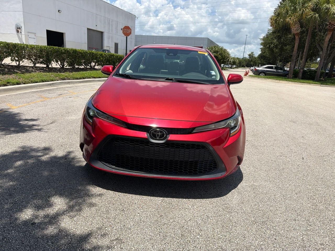 Used 2020 Toyota Corolla LE FWD image 8