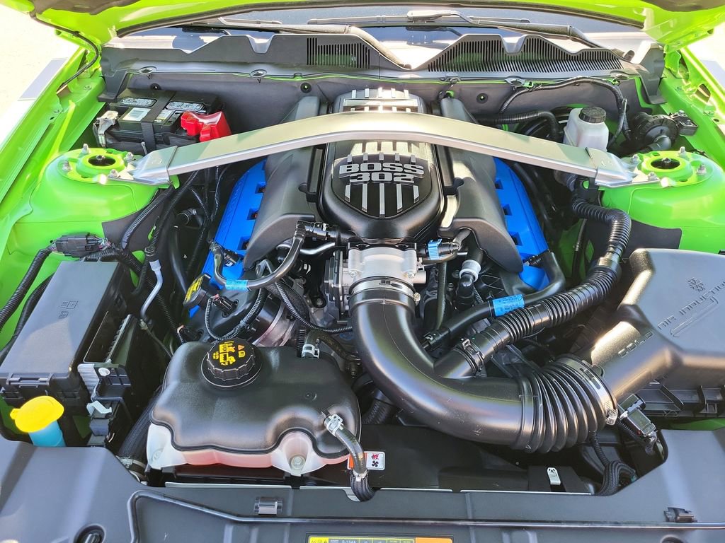Used 2013 Ford Mustang Boss 302 w/ Boss 302 Accessory Pkg RWD image 16
