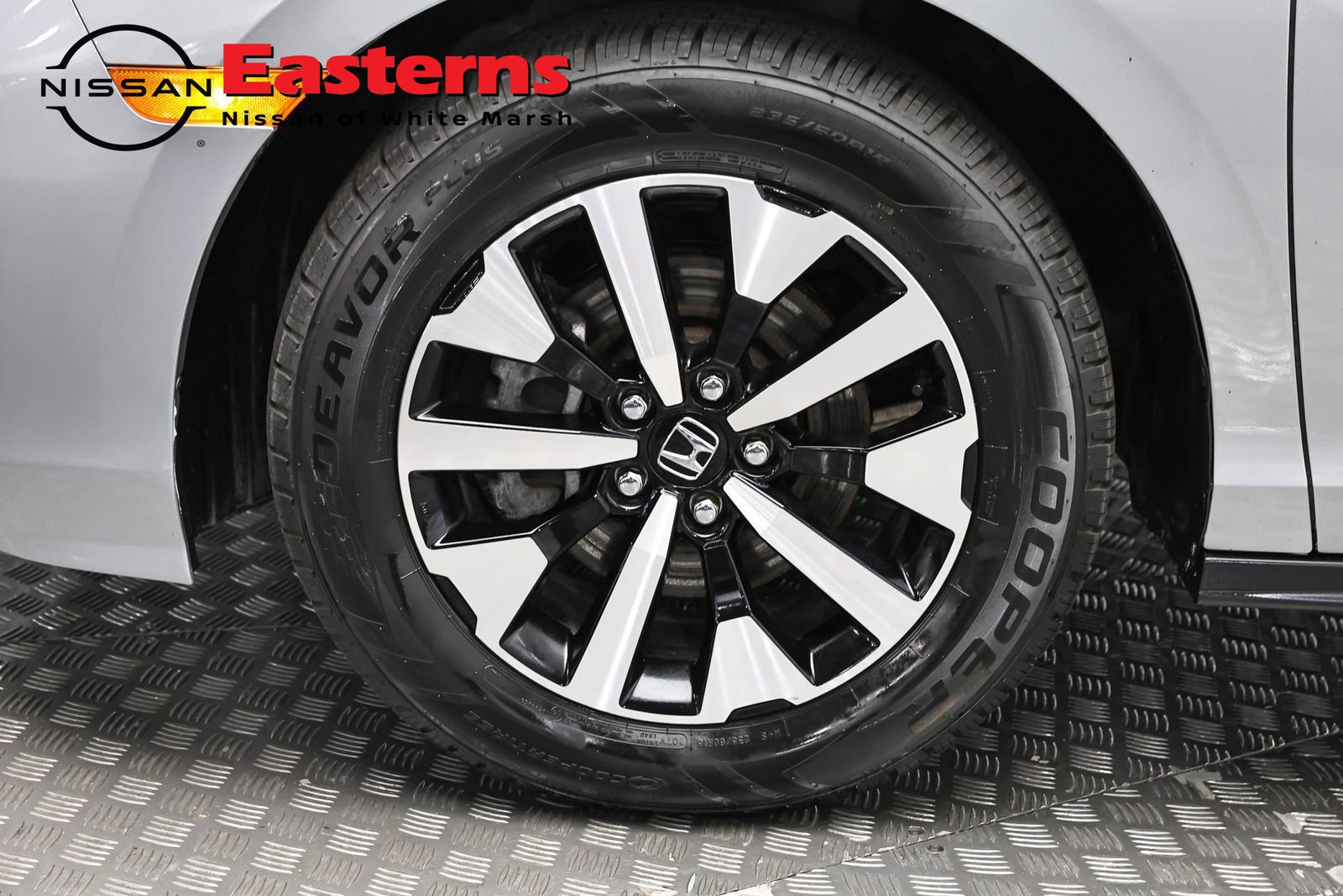 Used 2025 Honda Odyssey EX-L image 32
