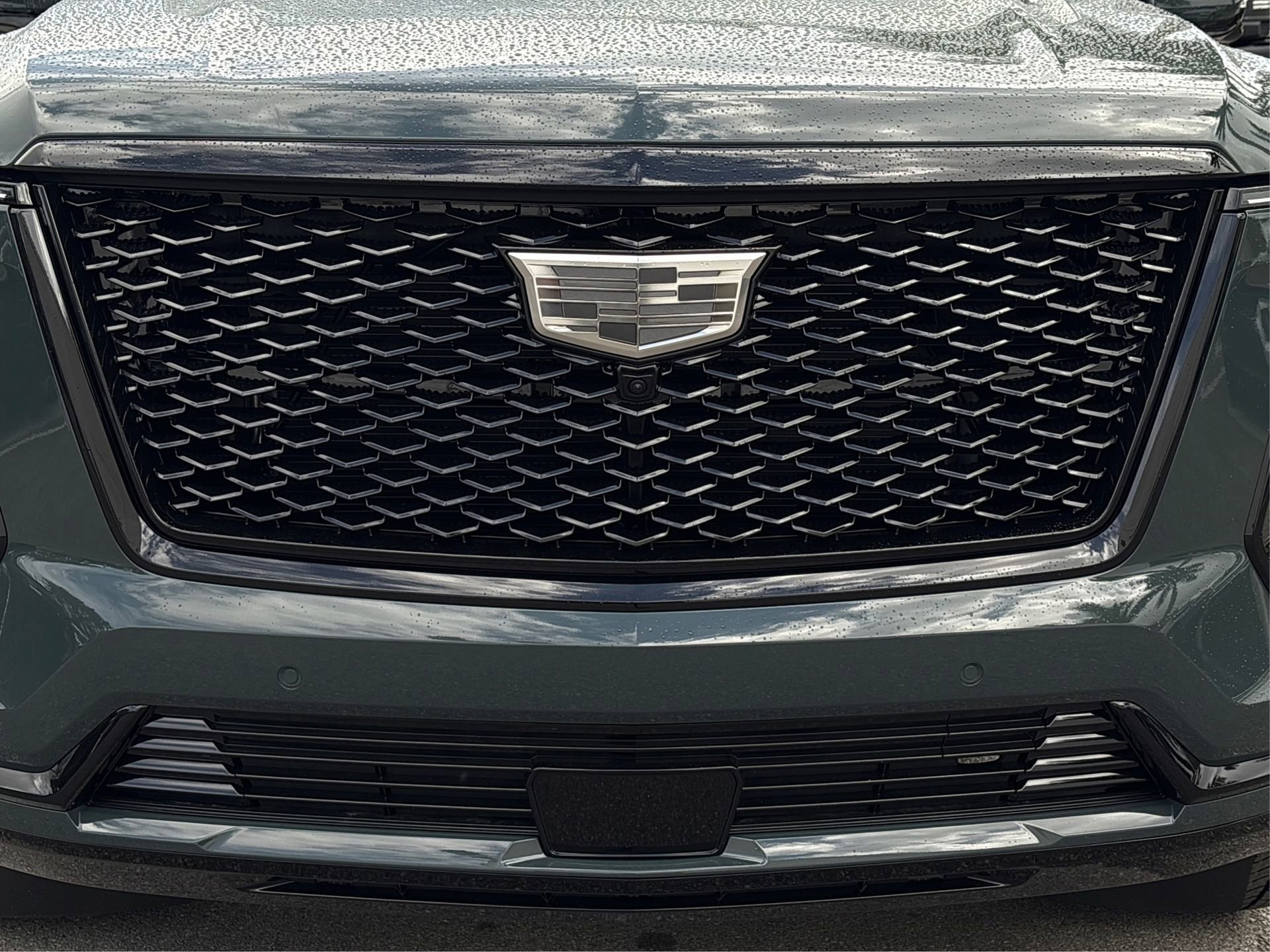 New 2026 Cadillac Escalade ESV Sport w/ LPO, ONYX Package image 15