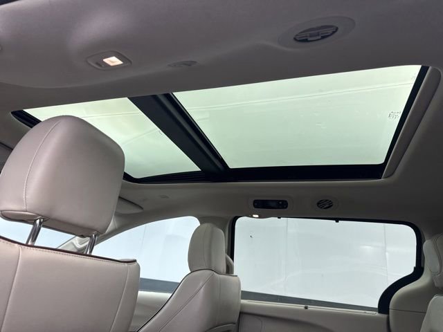 Used 2020 Chrysler Pacifica Limited w/ Advanced Safetytec Group image 37