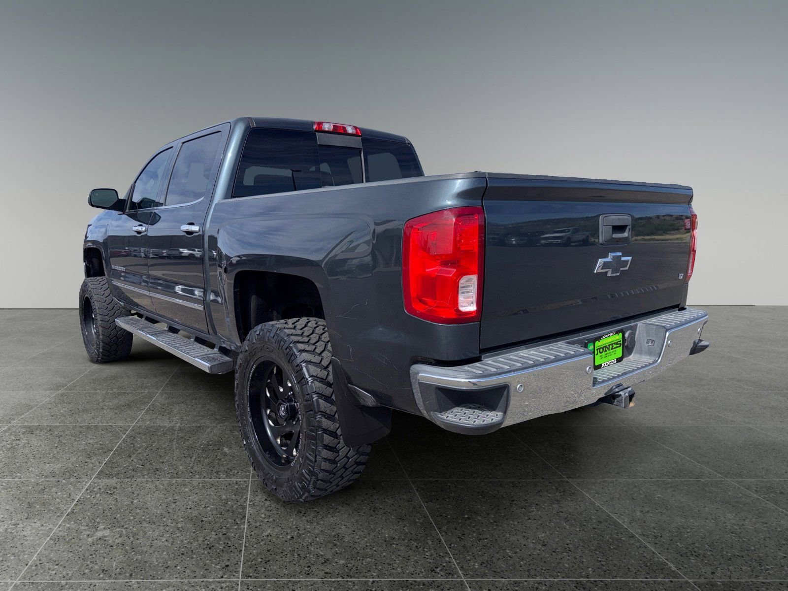 Used 2017 Chevrolet Silverado 1500 LTZ w/ LTZ Plus Package AWD/4WD image 4