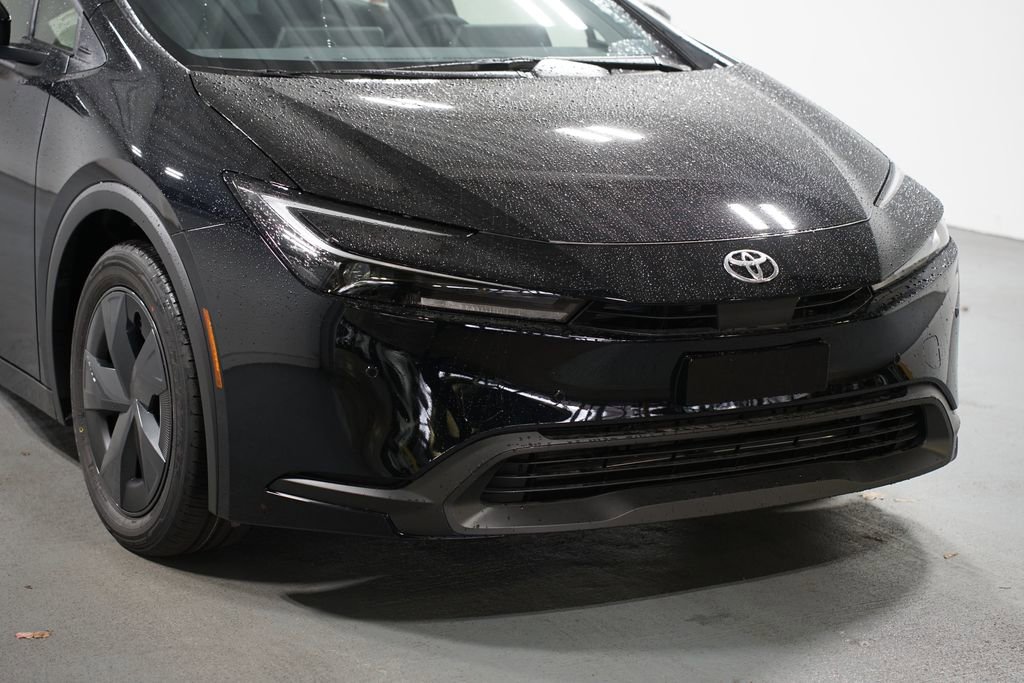 New 2026 Toyota Prius LE image 4