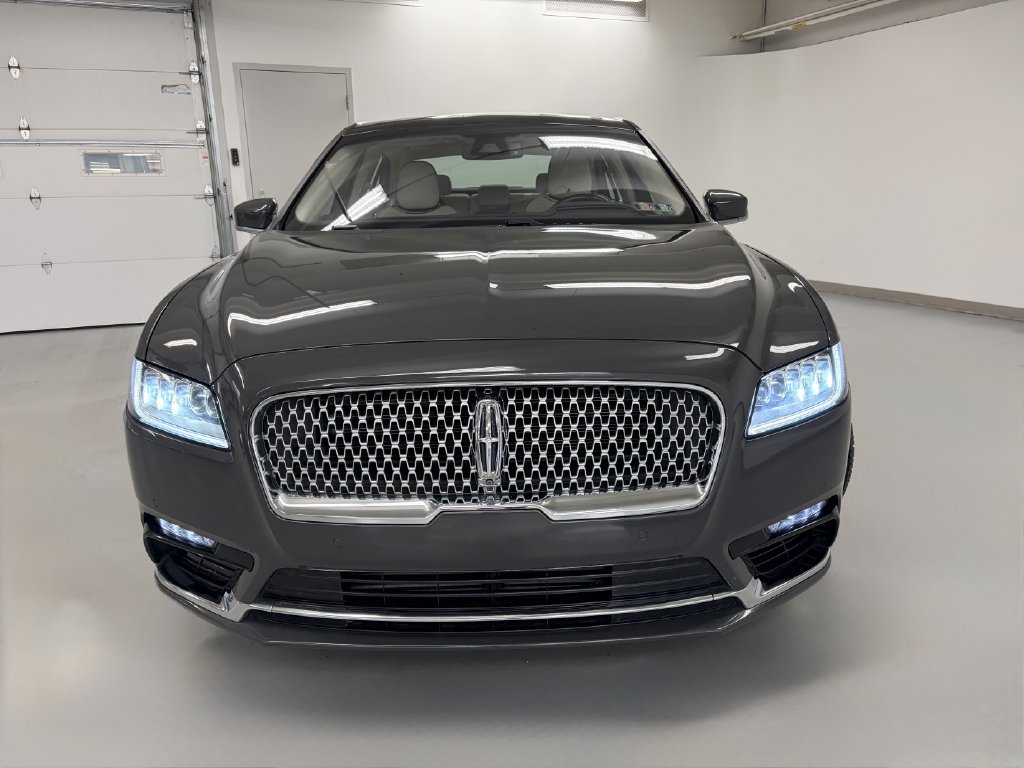 Used 2018 Lincoln Continental Black Label AWD/4WD image 3