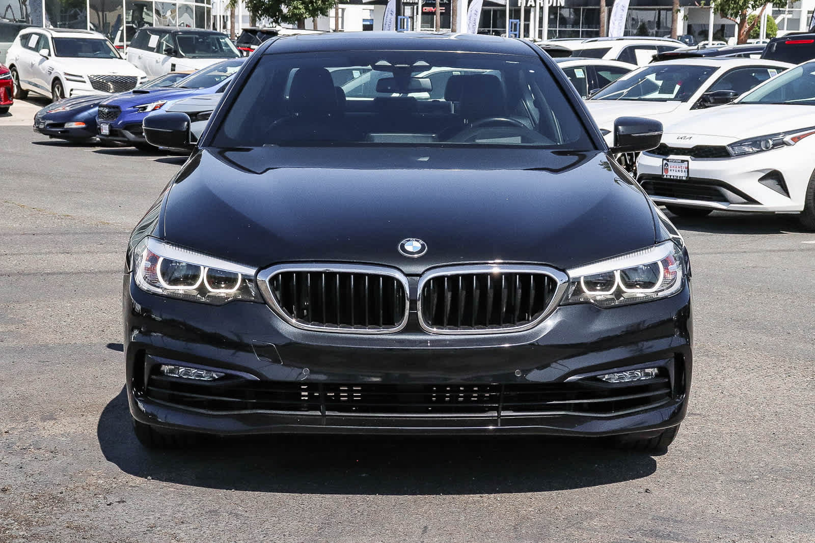 Used 2018 BMW 530i RWD image 2