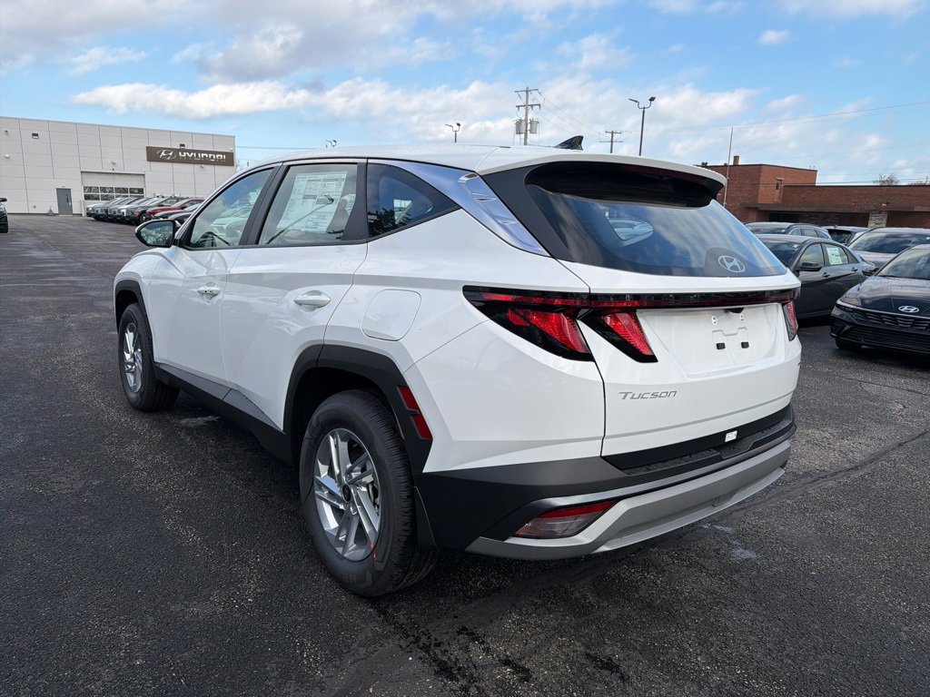 New 2026 Hyundai Tucson SE image 5