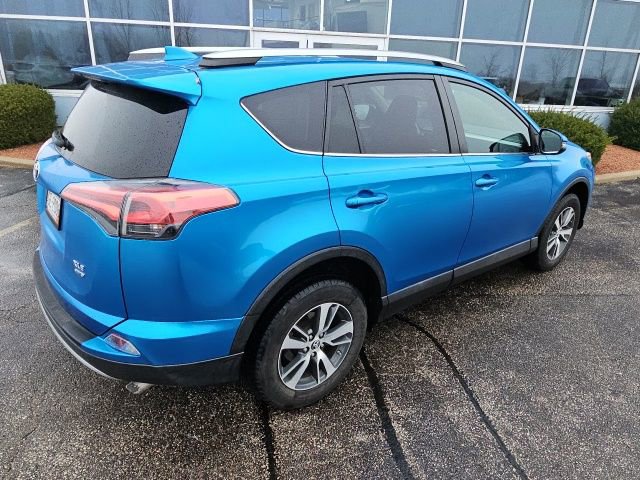 Used 2018 Toyota RAV4 XLE image 11
