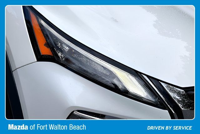 Used 2022 Nissan Rogue SL FWD image 33
