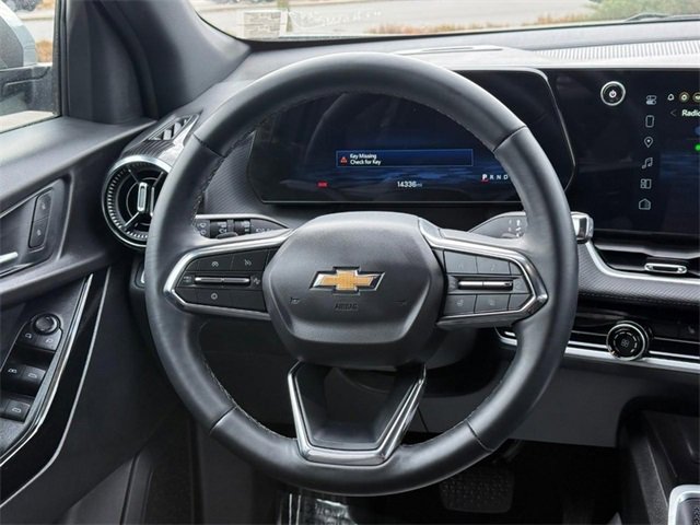 Used 2025 Chevrolet Equinox LT image 13