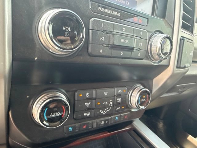 Used 2020 Ford F350 King Ranch w/ King Ranch Ultimate Package AWD/4WD image 21