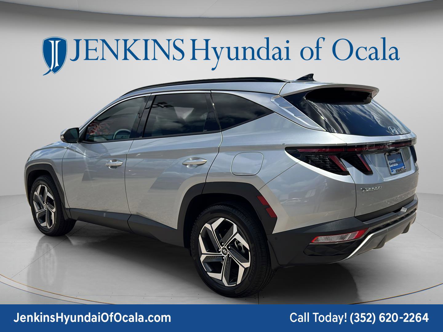Certified 2024 Hyundai Tucson Limited AWD/4WD image 5