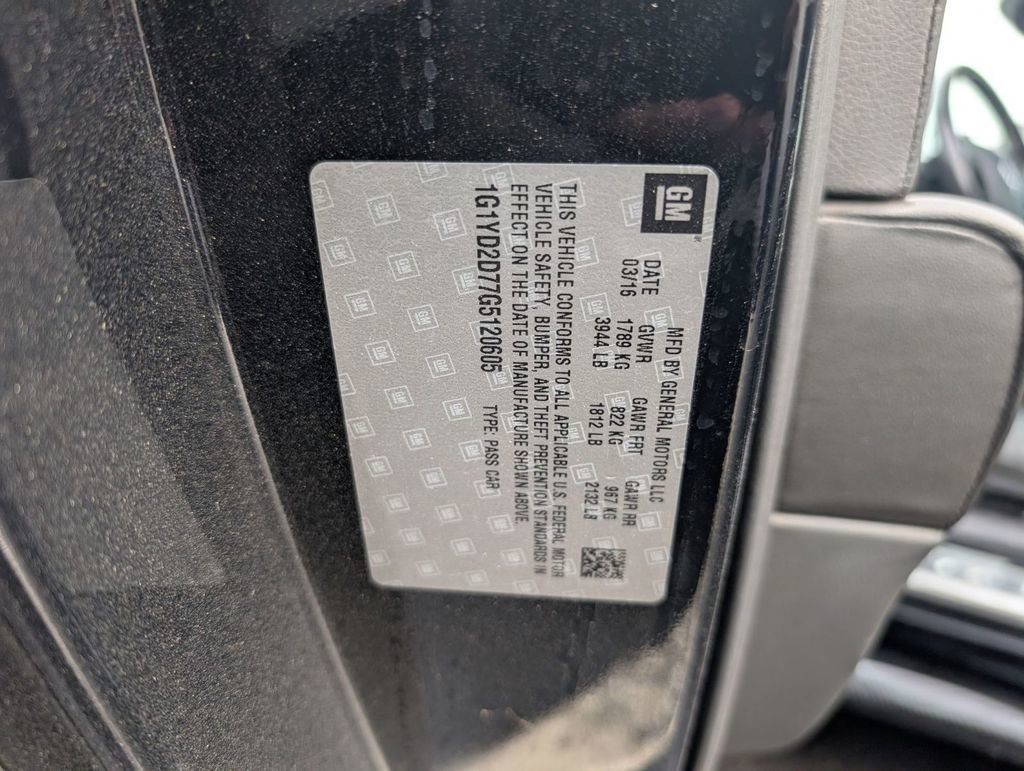 Used 2016 Chevrolet Corvette Stingray Coupe w/ 2LT Preferred Equipment Group image 30