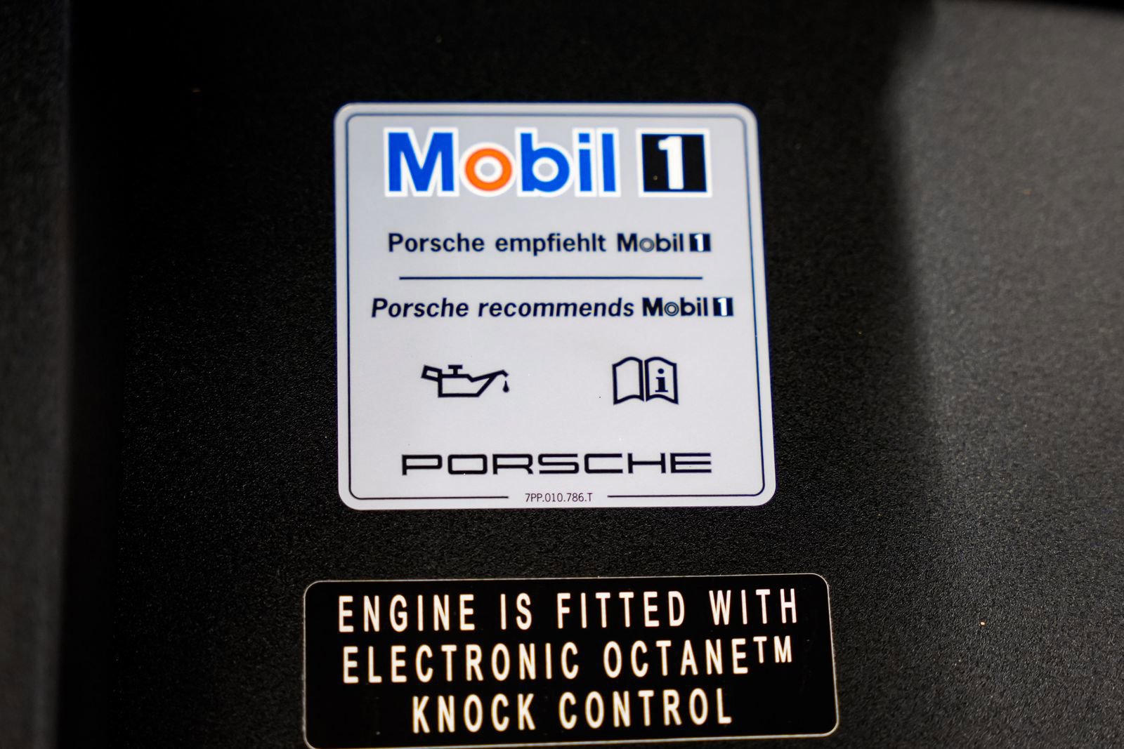 Used 2014 Porsche 911 Carrera 4 AWD/4WD image 40