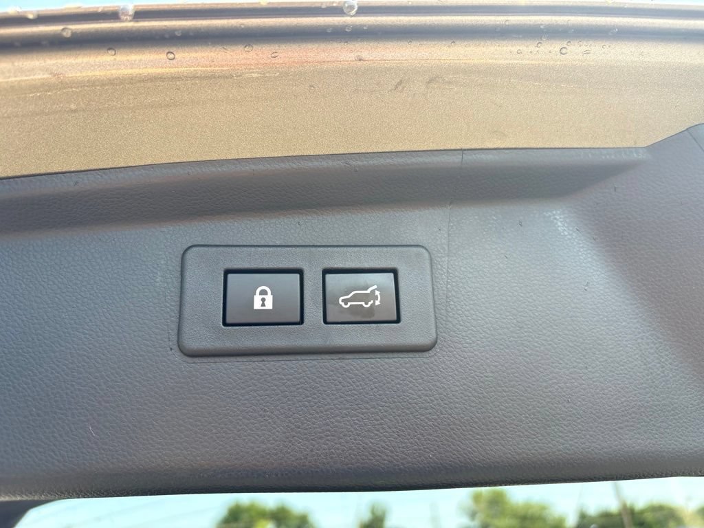 Certified 2023 Subaru Outback Premium AWD/4WD image 10